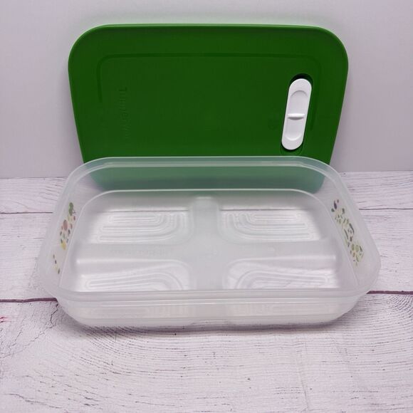 New Tupperware FridgeSmart Fruit Vegetable Storage Container 1-3/4 qt 7291 Green - Picture 2 of 7